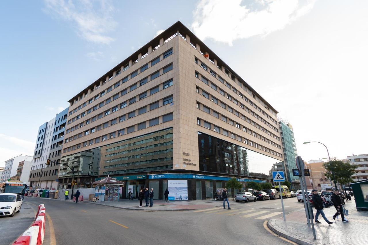 Malaga Centro Maria Zambrano Apartment Exterior photo