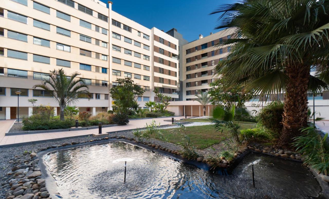 Malaga Centro Maria Zambrano Apartment Exterior photo